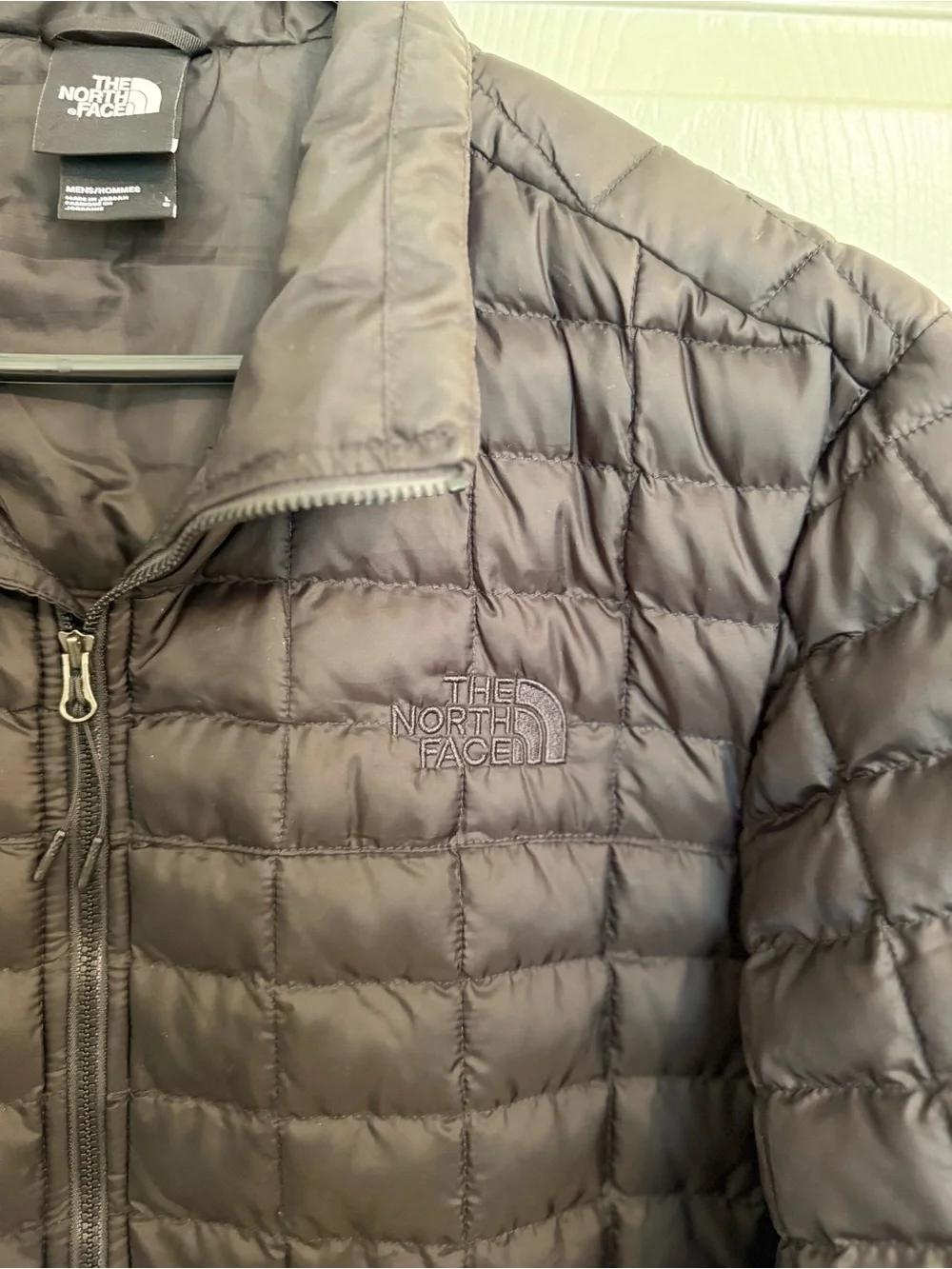 The North Face Thermal Jacket – Men’s Large